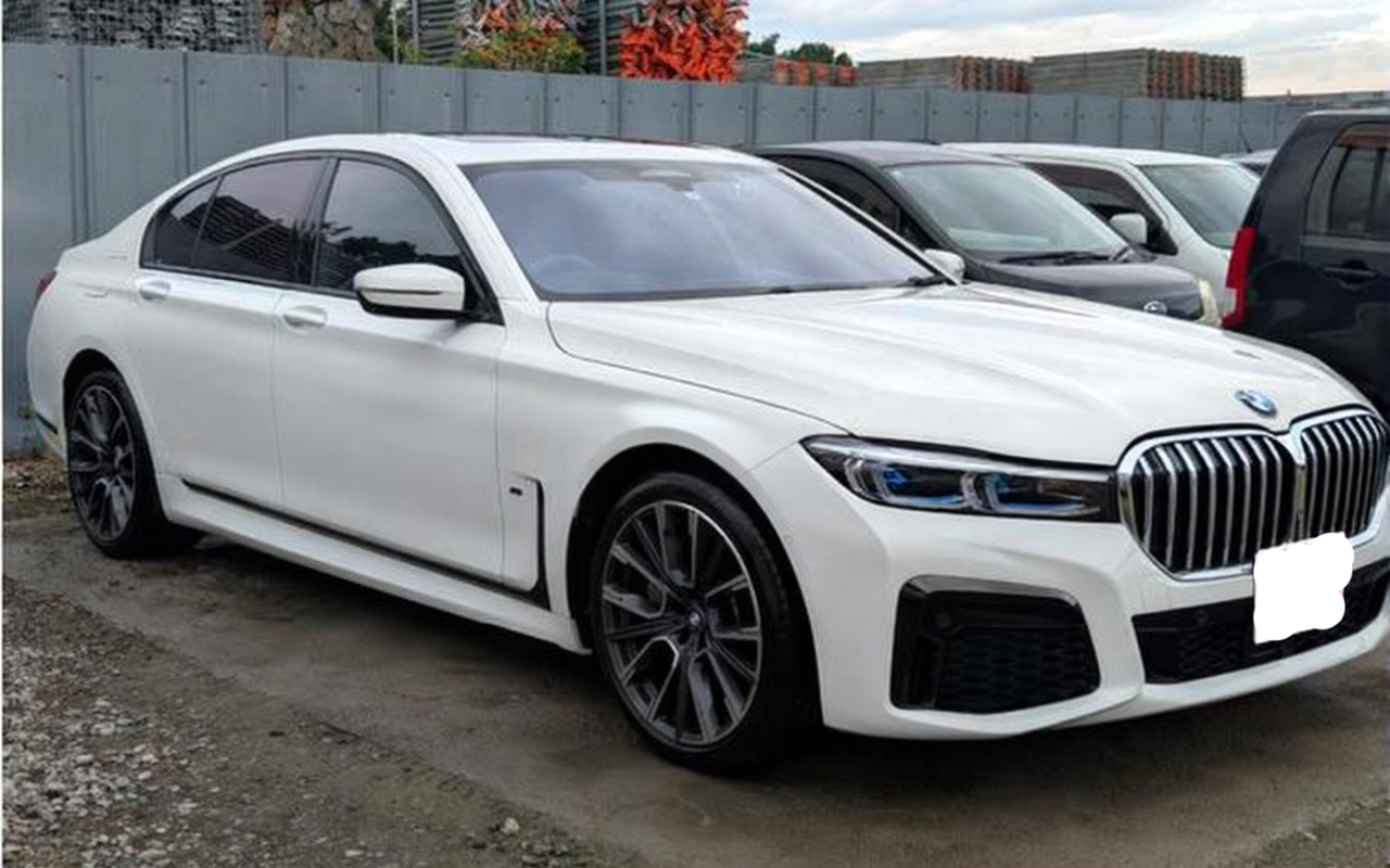 BMW 7 SERIES 745E M-SPORT 2019
