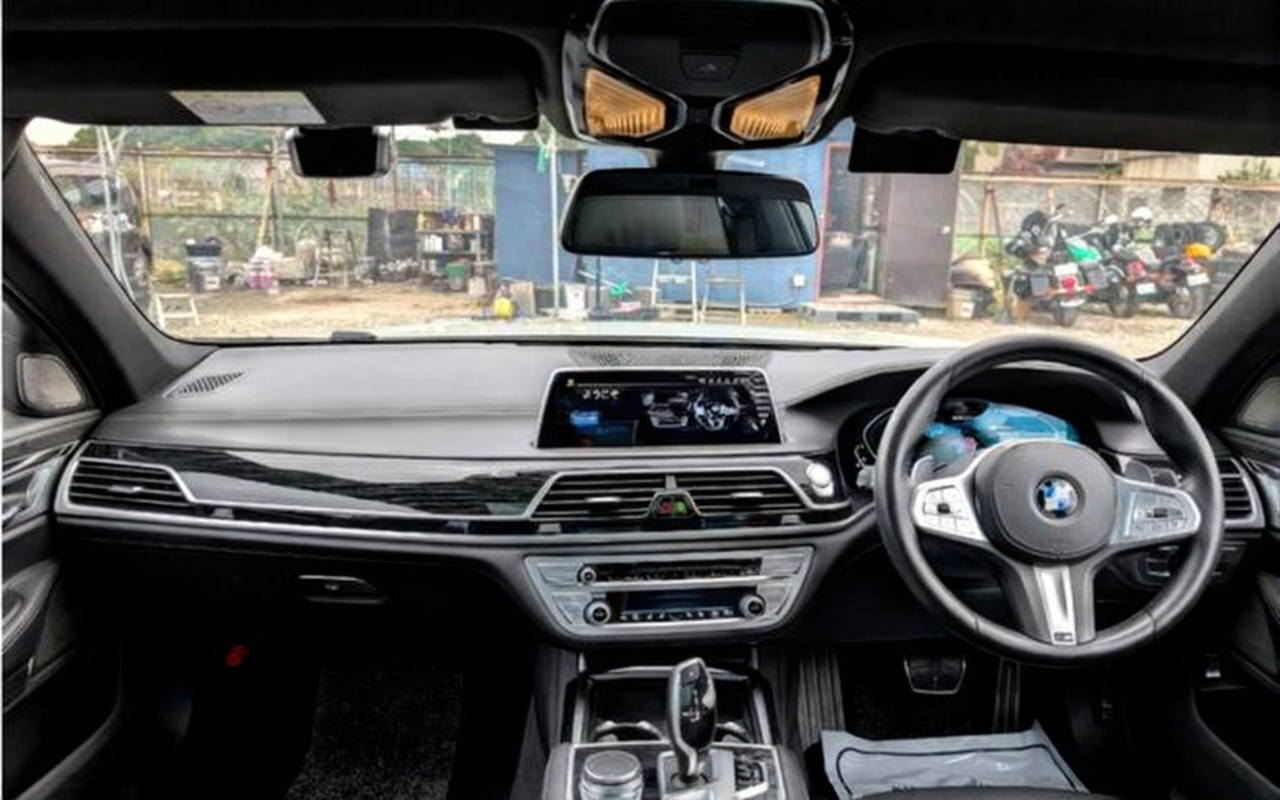 BMW 7 SERIES 745E M-SPORT 2019