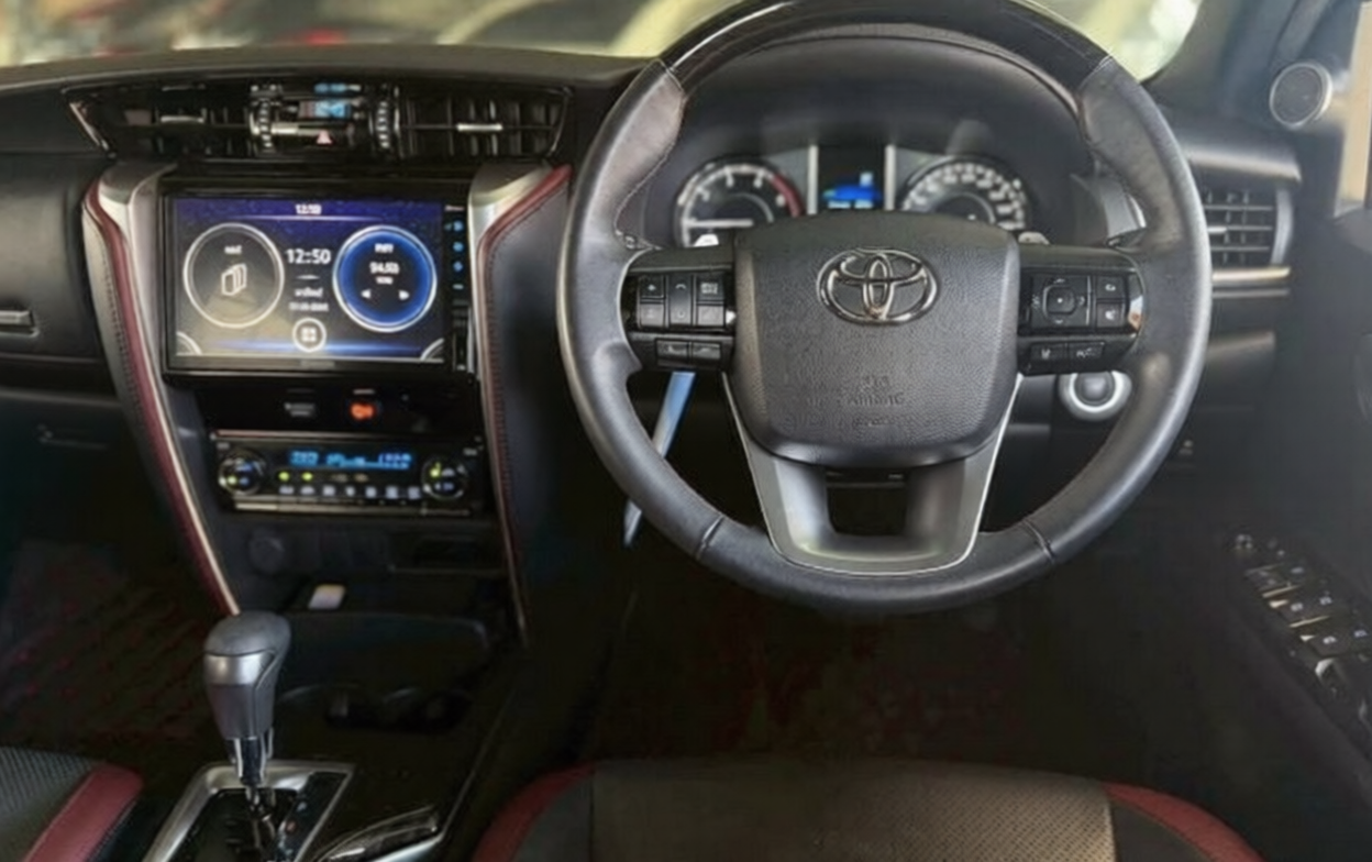 Toyota Fortuner 2022